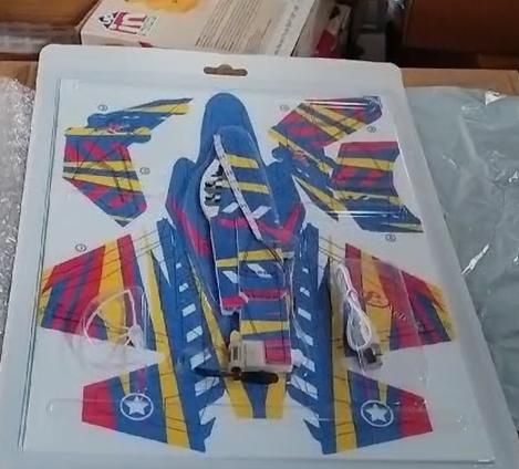 Airplane Throwing Toy